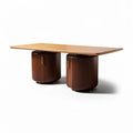 Eetkamertafel in bruin hout met ronde onderstellen 180 x 90 x 75cm
